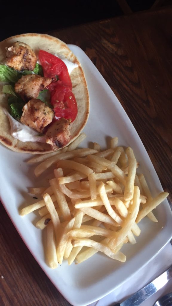 Chicken souvlaki 